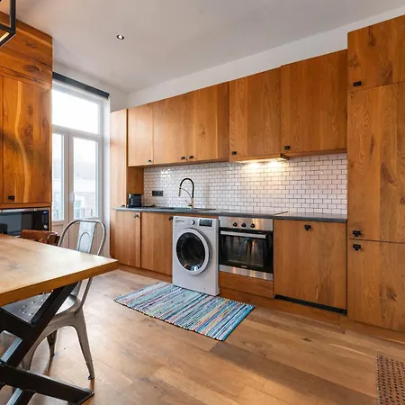 Taboe's Hideout アパート *